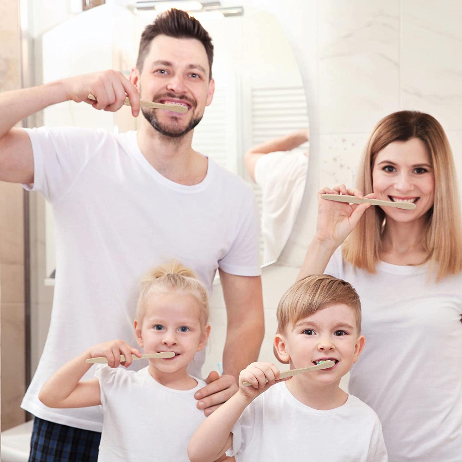 大人と子供のための竹製歯ブラシ,柔らかい毛,環境にやさしい, - Bamboo Toothbrush Set のレビューと価格